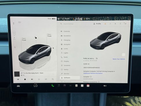 Used 2025 Tesla Model 3 Long Range image 32