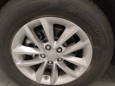 Used 2016 Kia Sorento LX w/ LX Convenience Package image 31