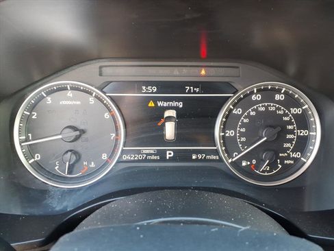 Used 2024 Mitsubishi Outlander SE image 25