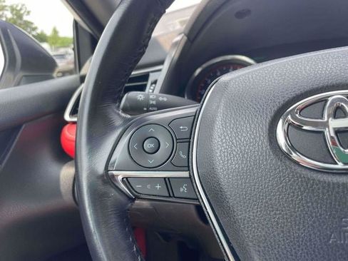 Used 2020 Toyota Camry XSE FWD image 23