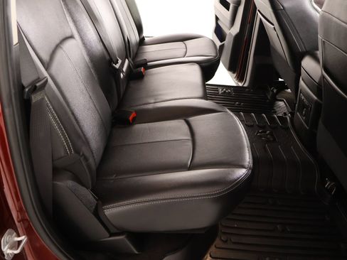 Used 2018 RAM 2500 Laramie w/ Convenience Group image 15