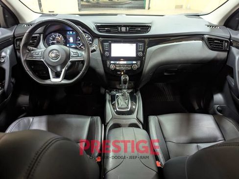 Used 2022 Nissan Rogue Sport SL image 27