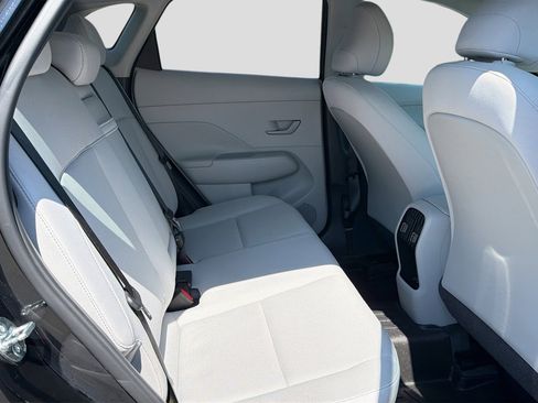 Certified 2024 Hyundai Kona SEL AWD/4WD image 26