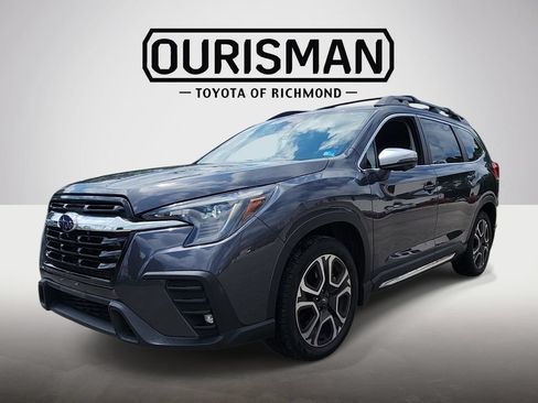 Used 2023 Subaru Ascent Limited w/ Technology Package AWD/4WD image 3
