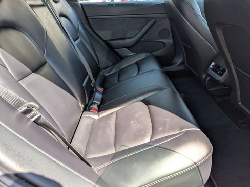 Used 2022 Tesla Model 3 Long Range AWD/4WD image 20