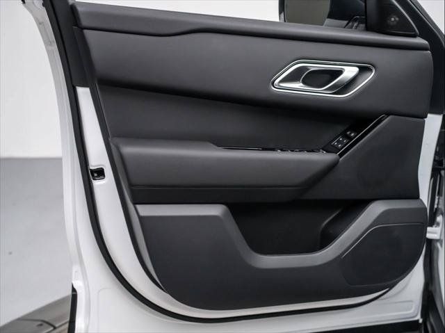 New 2026 Land Rover Range Rover Velar S AWD/4WD image 23