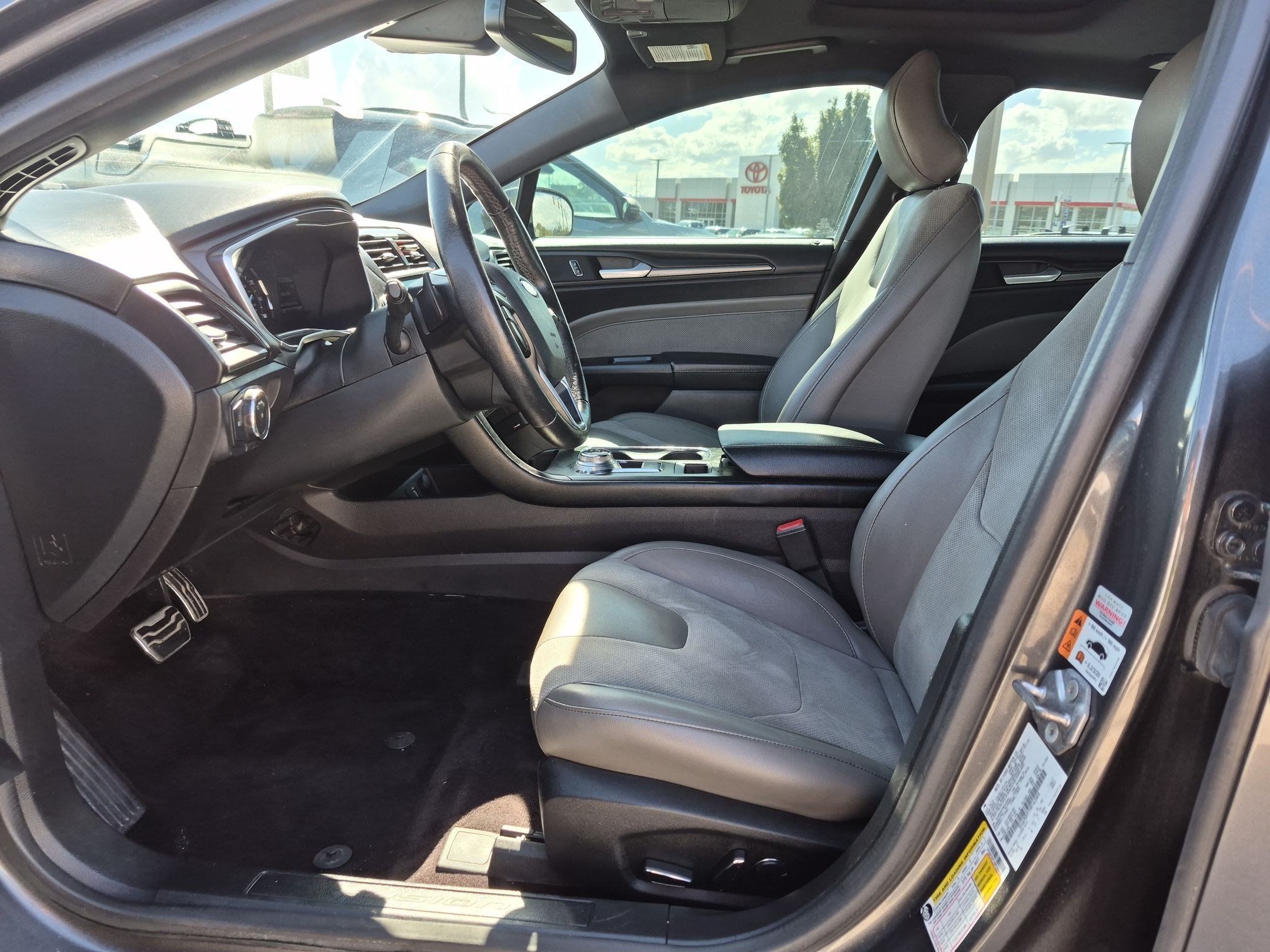 Used 2017 Ford Fusion Sport w/ Equipment Group 401A AWD/4WD image 16