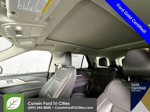 Certified 2025 Ford Explorer Active w/ Active Comfort Package image 28