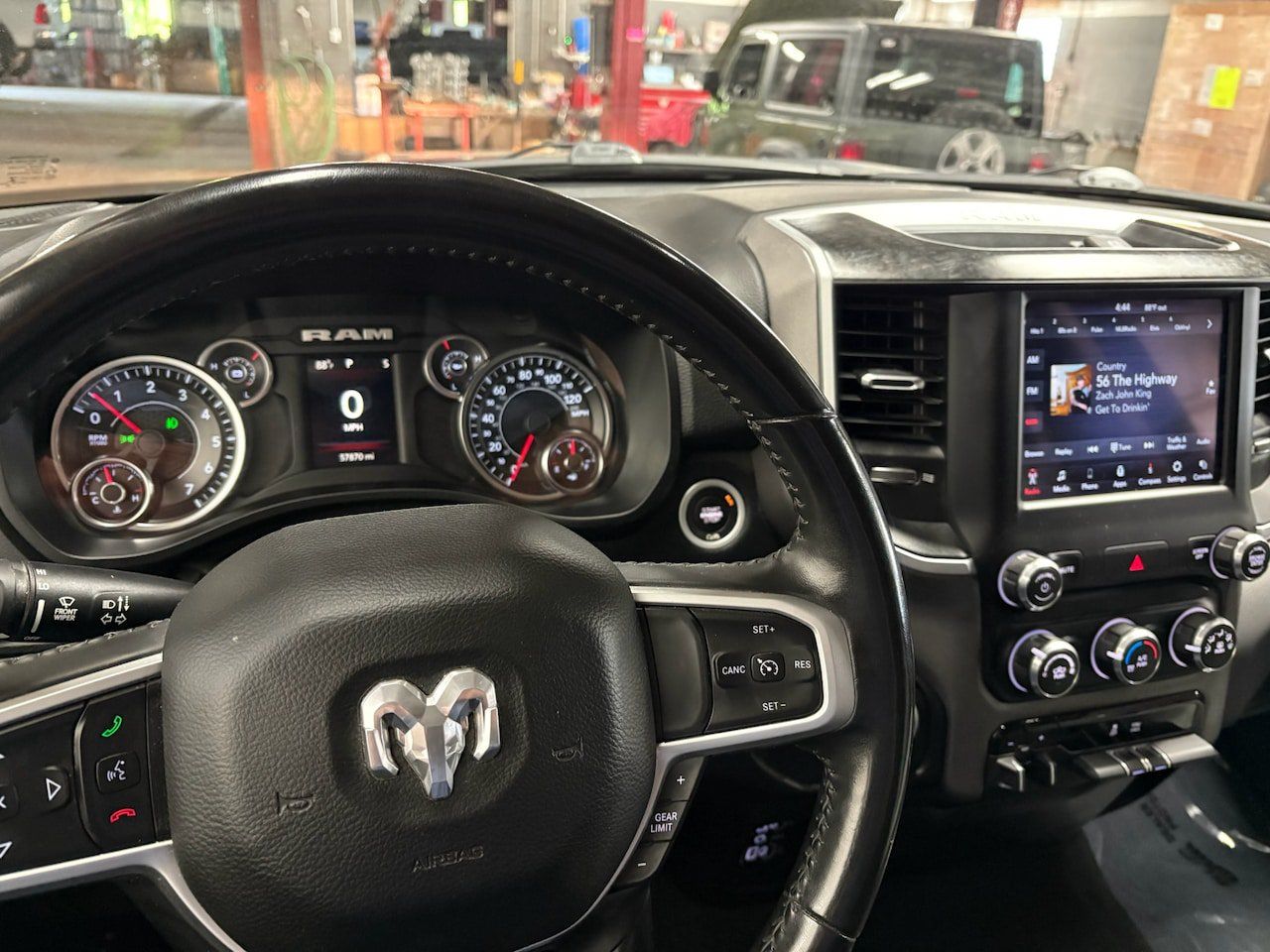 Used 2020 RAM 1500 Big Horn AWD/4WD image 2