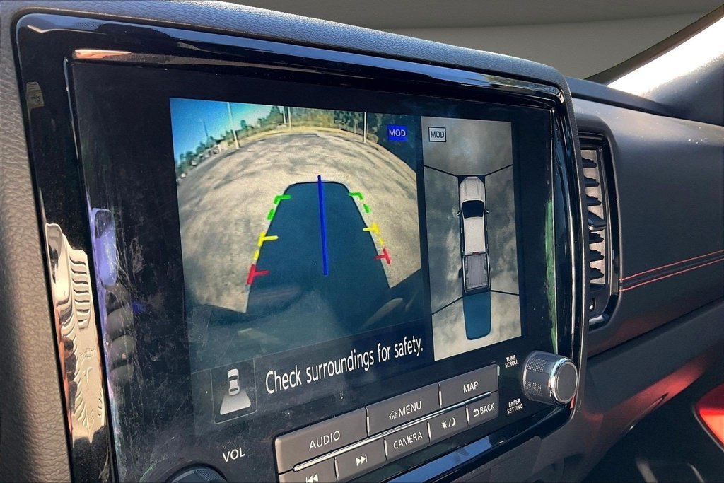 Used 2022 Nissan Frontier Pro-X RWD image 18