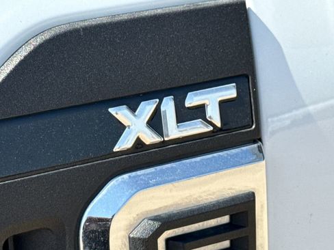 Used 2024 Ford F250 XLT w/ FX4 Off-Road Package image 6