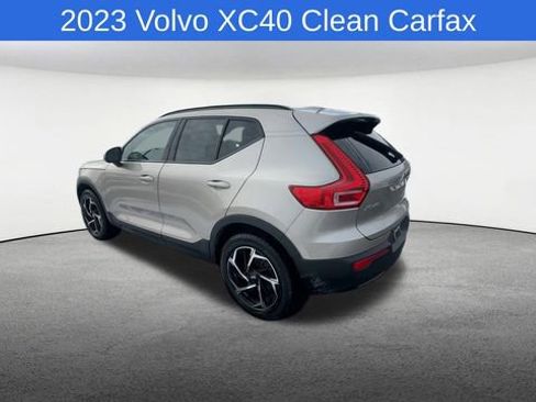 Used 2023 Volvo XC40 B5 Plus w/ Driver Assist Package image 6