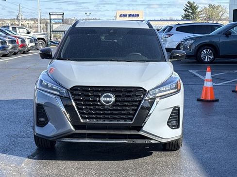 Certified 2023 Nissan Kicks SR image 13