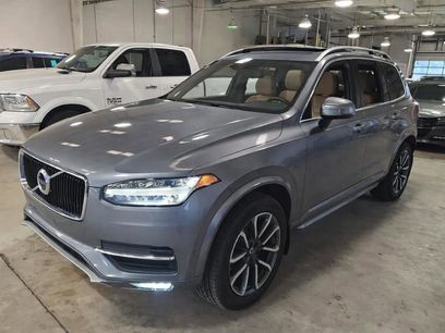 Used 2018 Volvo XC90 T6 Momentum w/ Convenience Package
