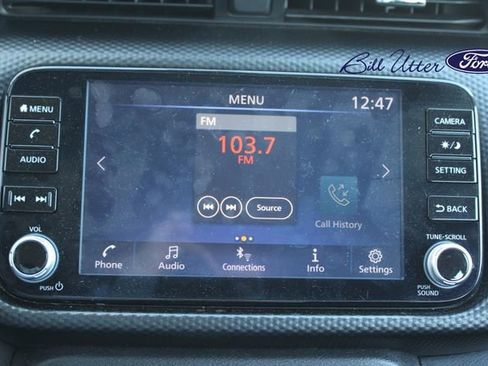 Used 2022 Nissan Kicks SV image 18