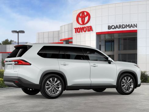 New 2026 Toyota Grand Highlander Platinum image 13
