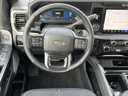 New 2026 Ford F450 Platinum w/ FX4 Off-Road Package image 10