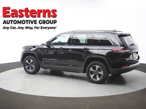 Used 2023 Jeep Grand Cherokee 4WD 4xe w/ Luxury Tech Group II image 66