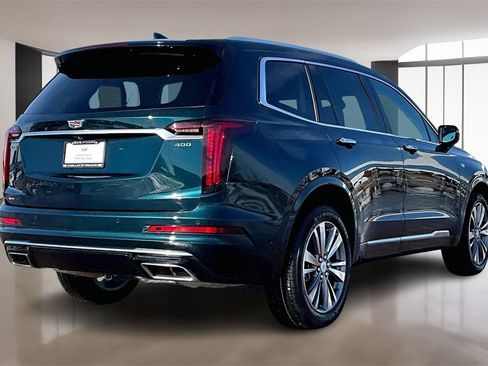 Certified 2025 Cadillac XT6 Premium Luxury image 2
