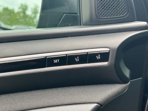 Used 2023 Hyundai Tucson Limited image 25