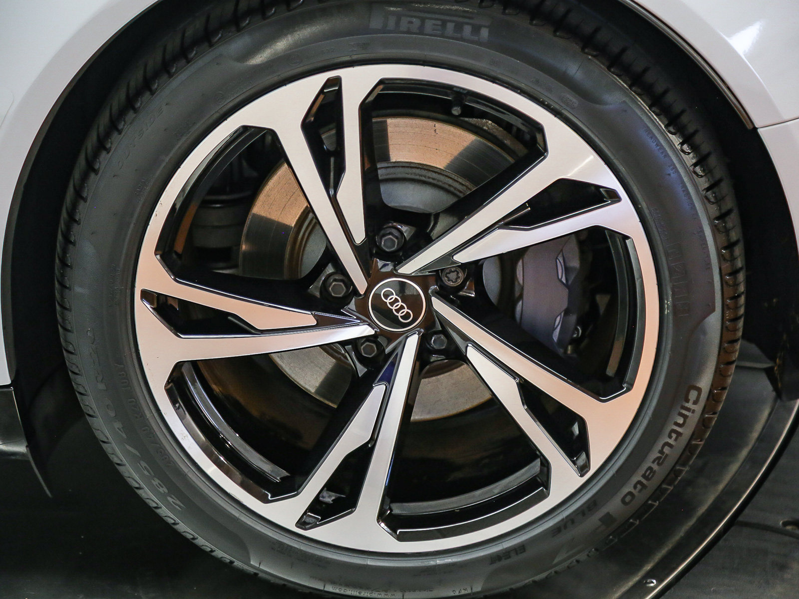 Certified 2023 Audi e-tron GT Prestige AWD/4WD image 11