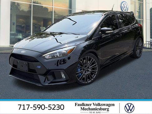 Used 2017 Ford Focus RS AWD/4WD image 1