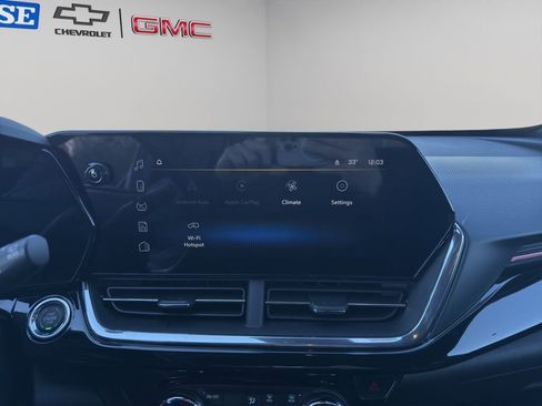 New 2026 Chevrolet Trax RS w/ Sunroof Package image 15