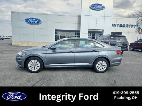 Used 2019 Volkswagen Jetta S w/ Driver Assistance Package image 1