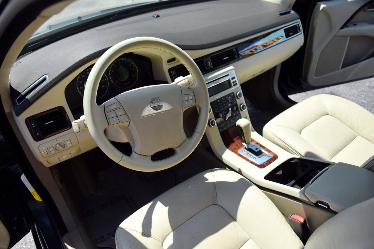 Used 2008 Volvo XC70 3.2 AWD/4WD image 18