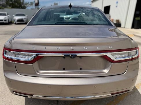 Used 2020 Lincoln Continental Reserve w/ Luxury Package FWD image 4