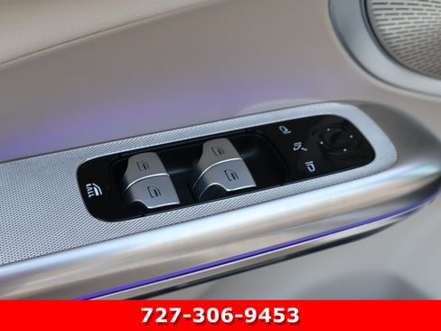 Certified 2024 Mercedes-Benz CLE 300 4MATIC Cabriolet image 17