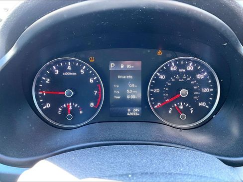 Used 2023 Kia Rio S w/ Technology Package image 15