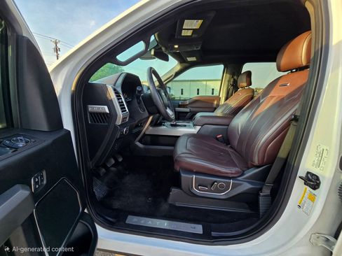 Used 2015 Ford F150 Platinum w/ Equipment Group 701A Luxury image 30