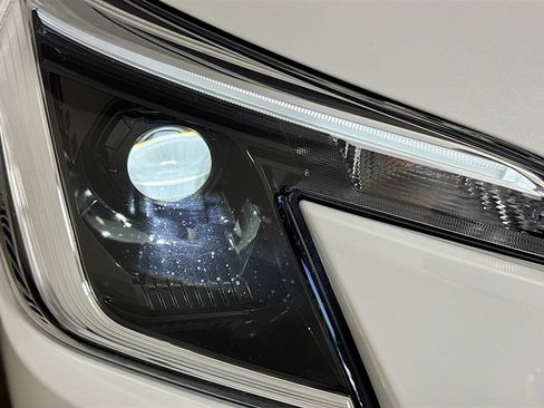 Used 2023 Subaru Forester Sport AWD/4WD image 38