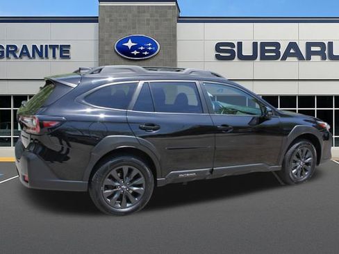Used 2024 Subaru Outback Onyx Edition AWD/4WD image 11