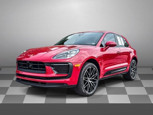 Used 2023 Porsche Macan Turbo AWD/4WD image 3