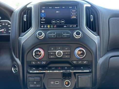 Used 2019 GMC Sierra 1500 Denali w/ Technology Package RWD image 11