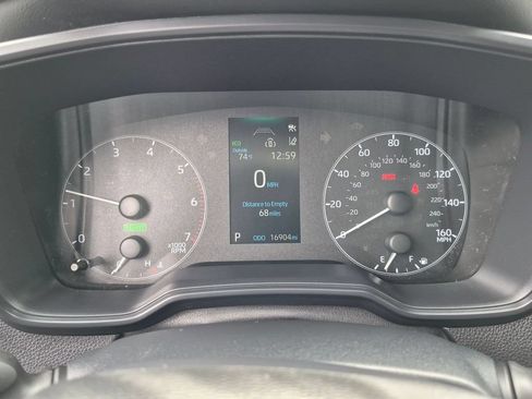 Used 2024 Toyota Corolla LE AWD/4WD image 10