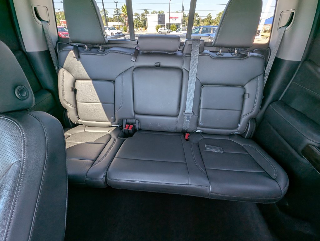 Used 2020 GMC Sierra 1500 SLT RWD image 26