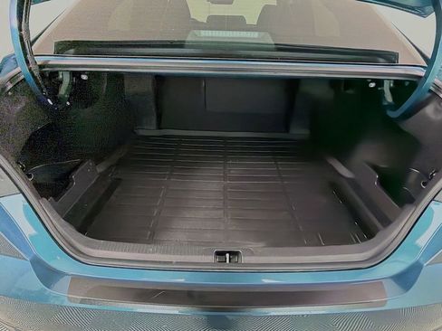 Used 2025 Toyota Camry LE image 28