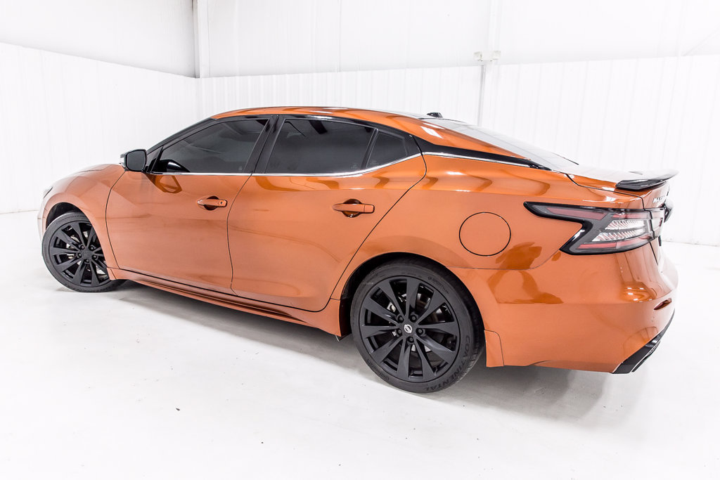 Used 2021 Nissan Maxima SR w/ Sport Mat Group FWD image 5
