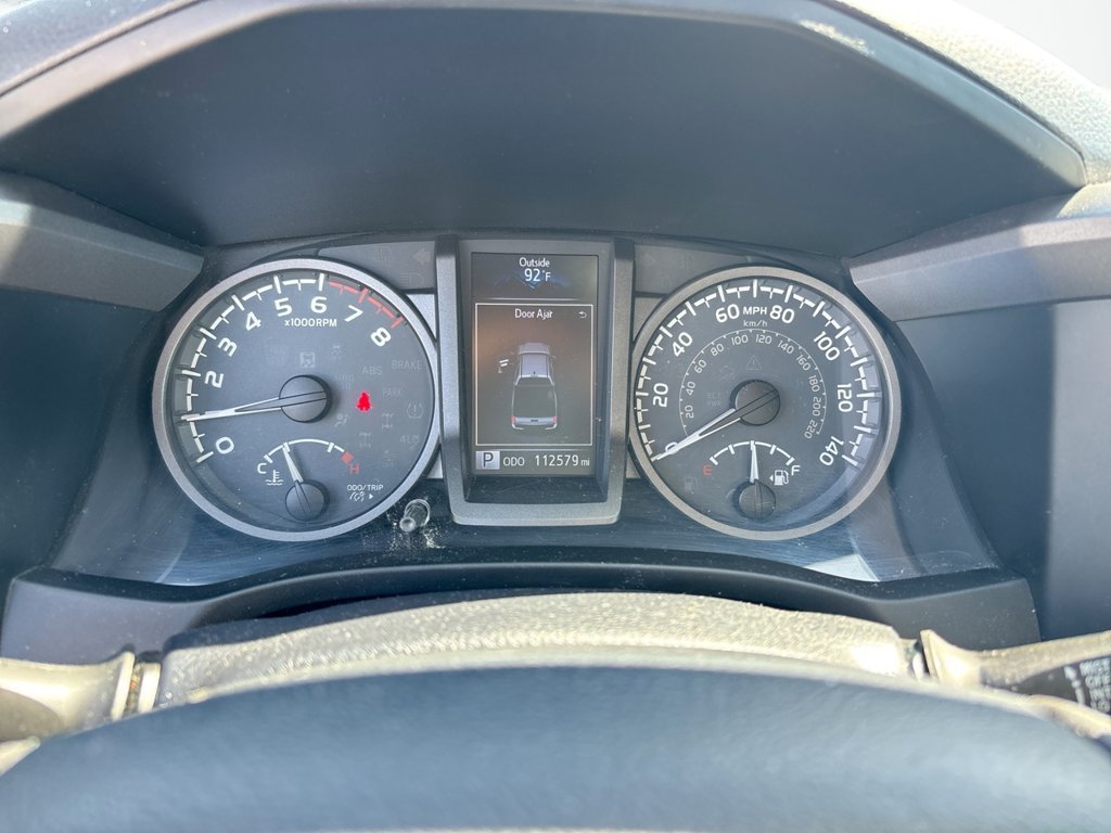 Used 2018 Toyota Tacoma TRD Off-Road w/ Technology Package AWD/4WD image 29