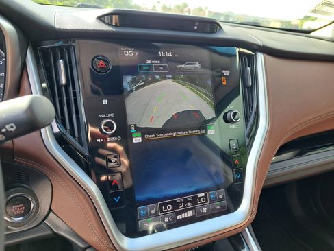 Used 2021 Subaru Outback Touring XT image 17