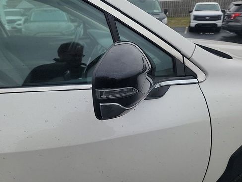 Used 2023 Subaru Outback Premium image 14