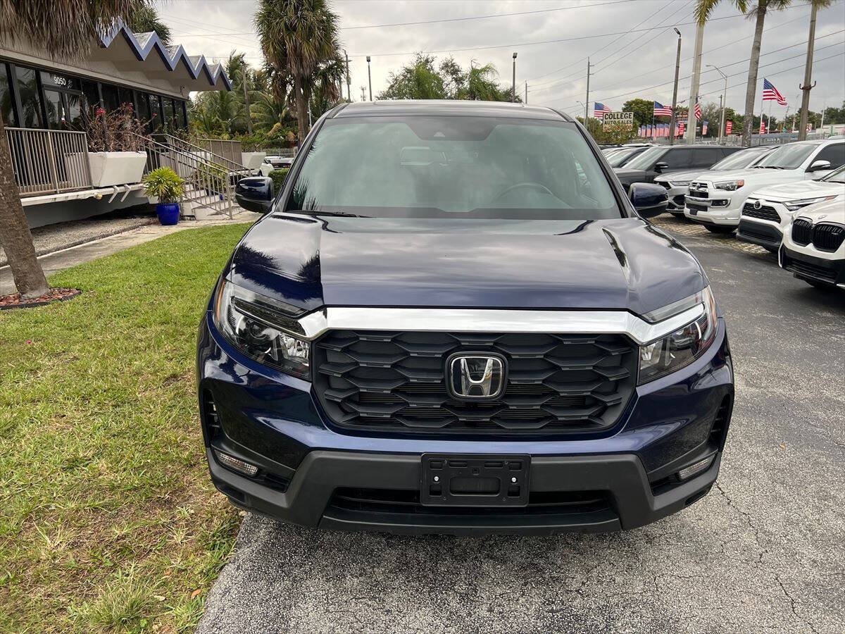 Used 2025 Honda Passport EX-L image 3