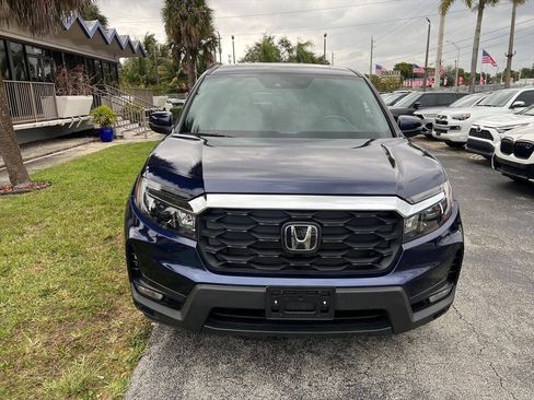 Used 2025 Honda Passport EX-L image 3
