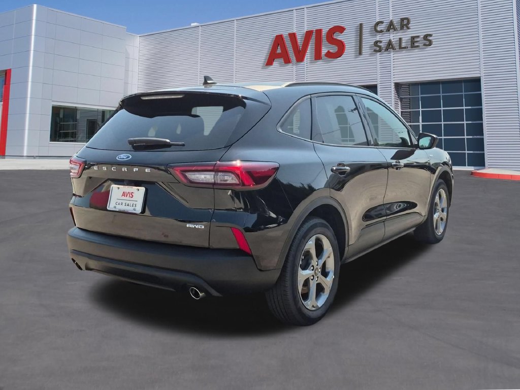 Used 2025 Ford Escape ST-Line AWD/4WD image 6