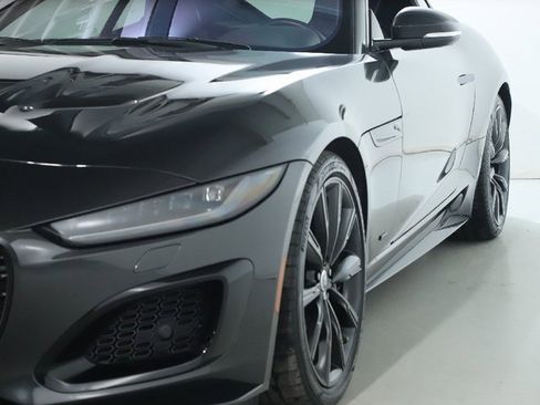 Used 2024 Jaguar F-TYPE R image 14