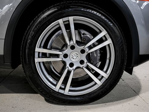 Used 2015 Porsche Cayenne Diesel image 54
