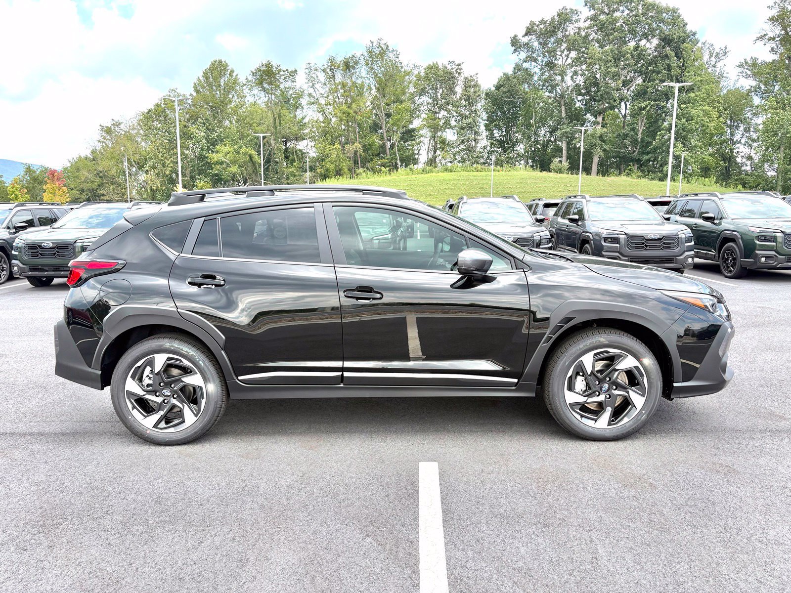 New 2026 Subaru Crosstrek 2.5i Limited w/ Popular Package #3A AWD/4WD image 6
